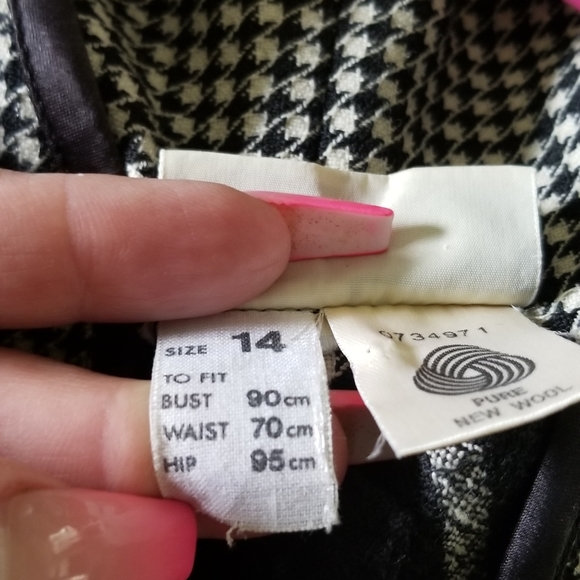 AUTHENTIC VINTAGE GEORGE GROSS WOMEN'S SUIT - Picture 5 of 6